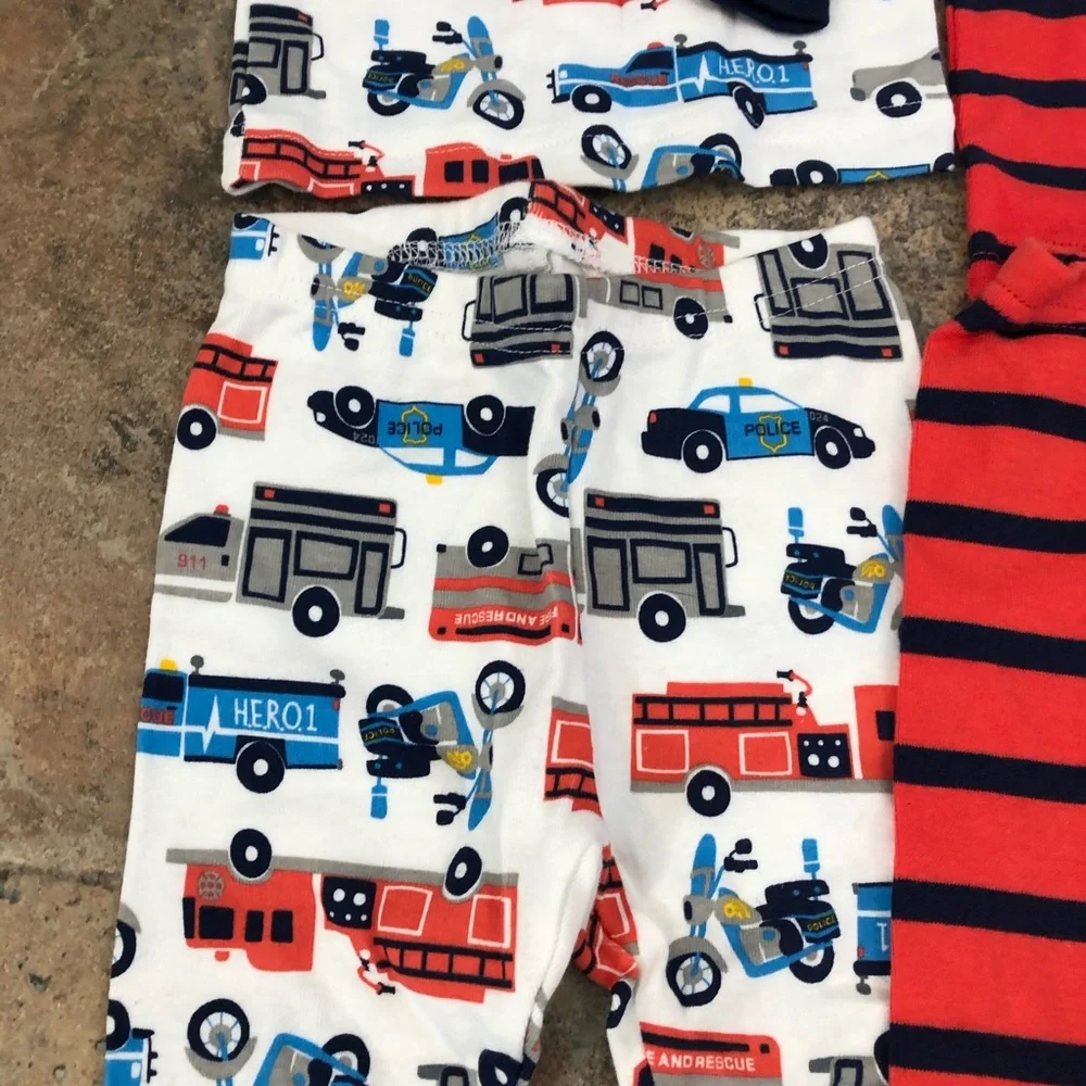 😎 3/$10 Carter’s 12M pajama bundle - Picture 5 of 6